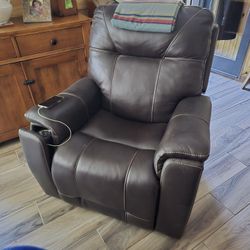 Gently Used Fenton Power Lift Recliner W/Headrest, Lumbar, And Heat