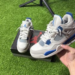 Jordan 4 ‘Military Blue’ 2012
