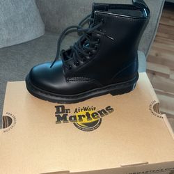 Dr Martens Boots