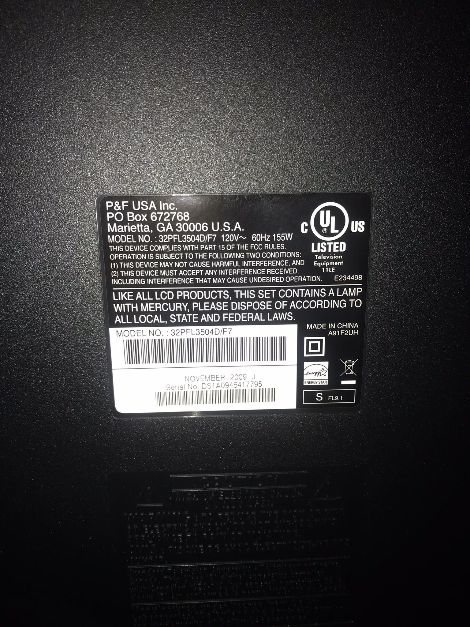 Phillips Flat Screen Tv/ With Streaming Device