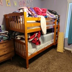 Twin Bunk Bed