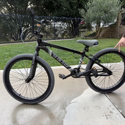 SO Cal Flyer 24 inch