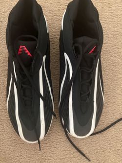 Anthony Edwards 2’s basketball shoes