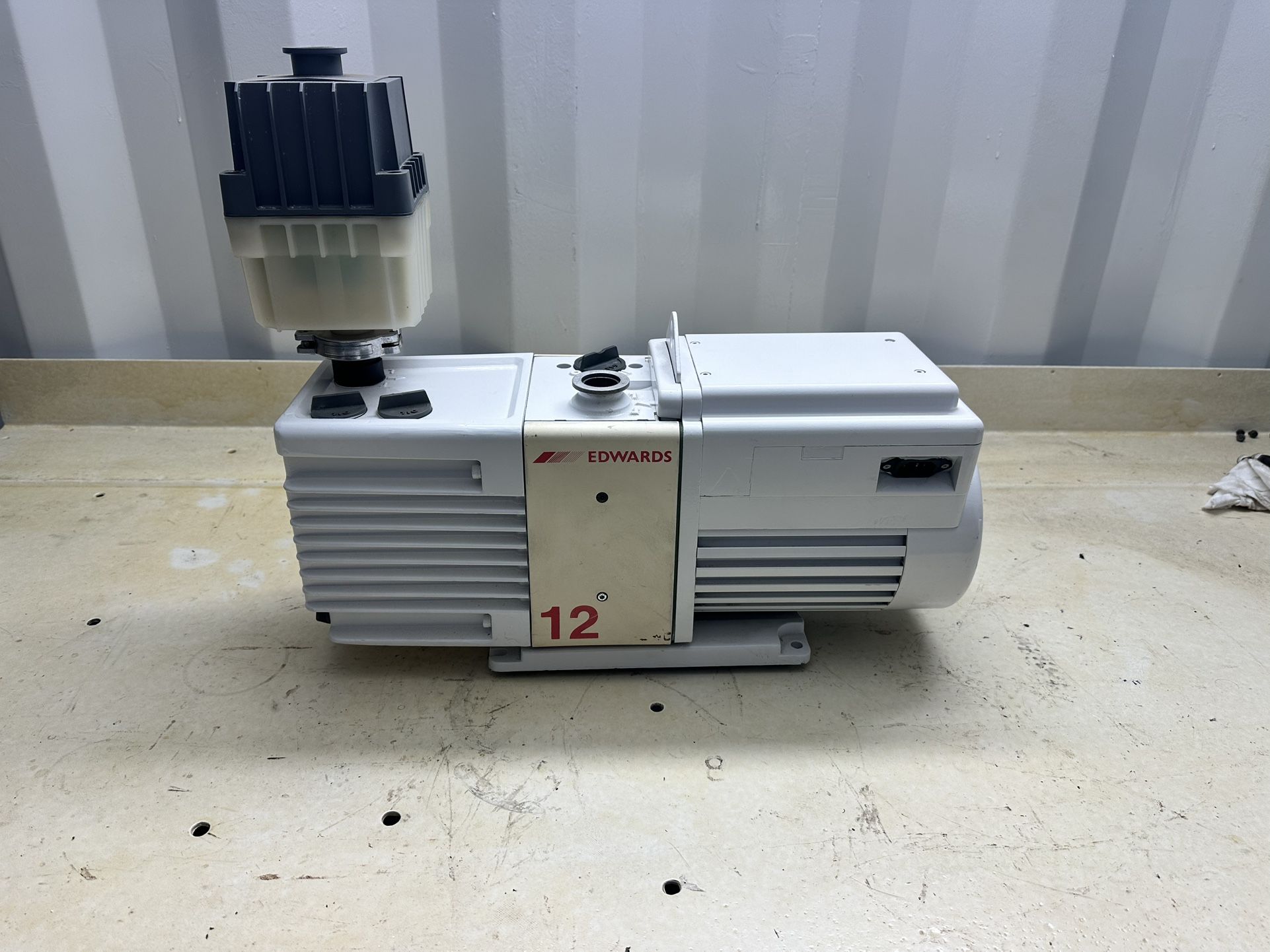 Vaccum Pump Edward RV12