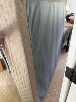 Queen mattress and box spring