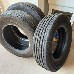 Continental Cross Contact LX Tires