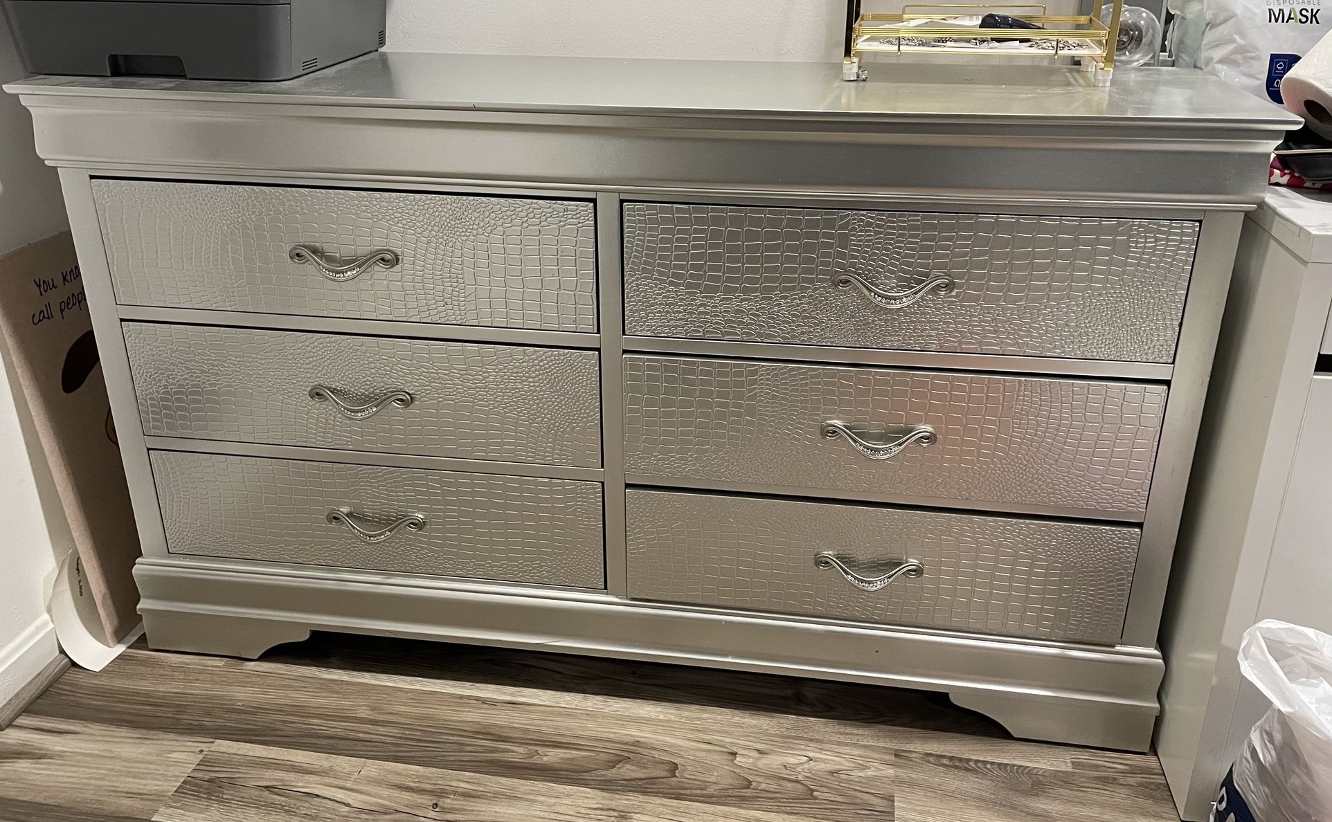 Fancy Silver Dresser (No Mirror)