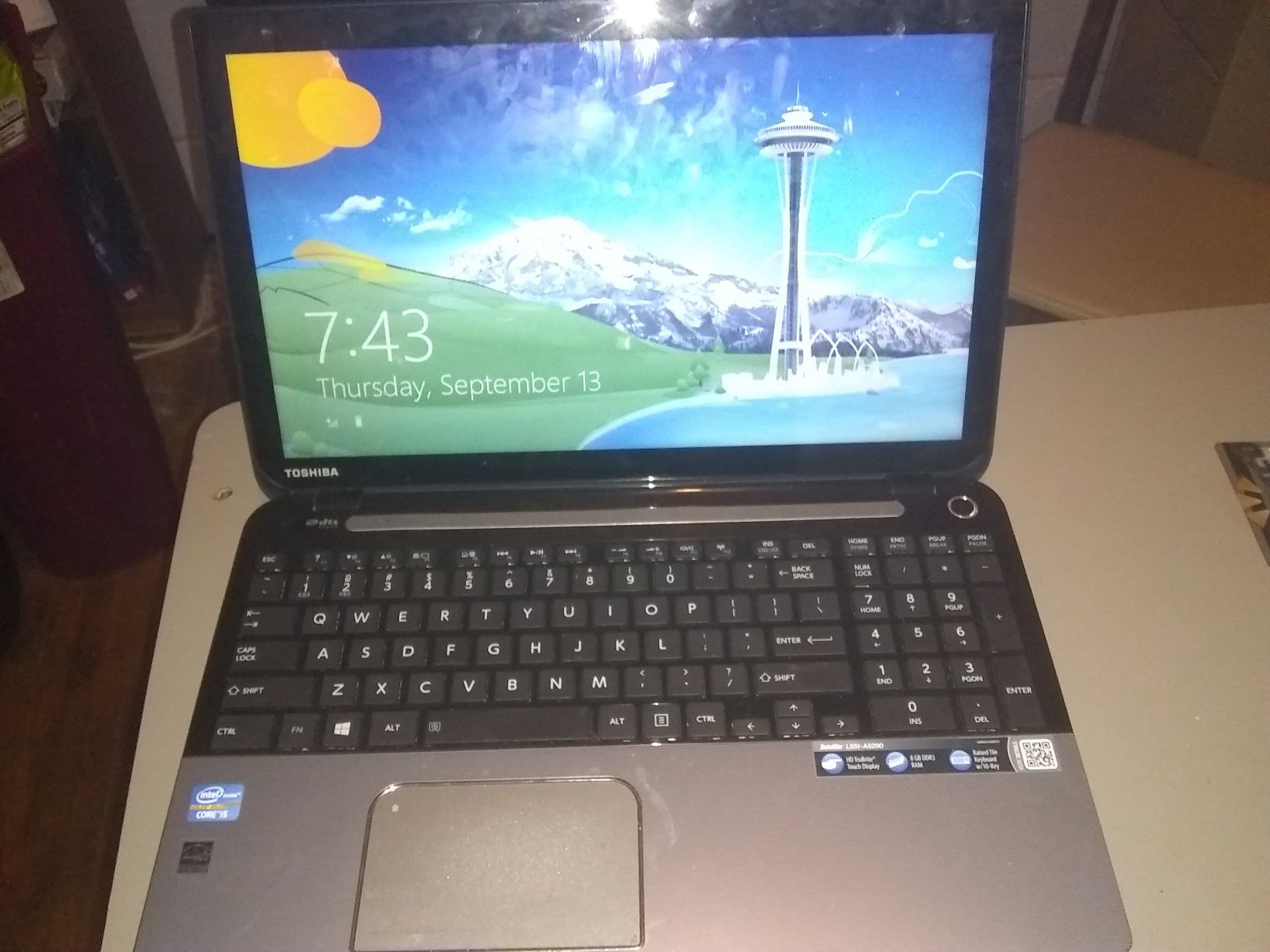 Toshiba laptop touch screen