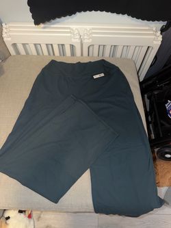 NEW Oner Active SoftMotion Straight Leg Bottoms