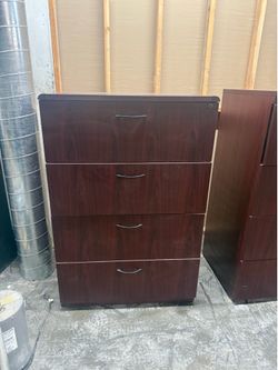 4-Drawer Locking Lateral File Cabinet – Cherry Finish – Excellent Condition