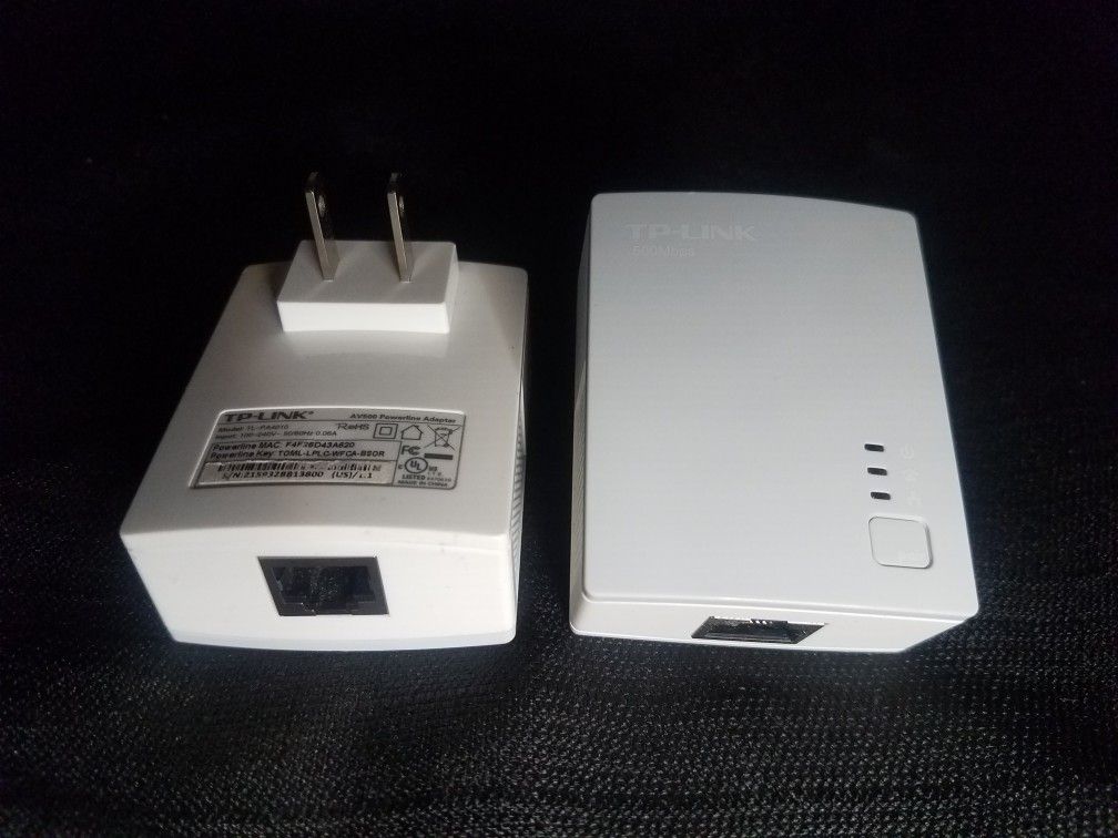 TP LINK TL-PA4010 Powerline Eithernet Adaptor Kit