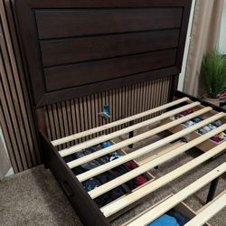 Queen Bed Frame With Built Drawers