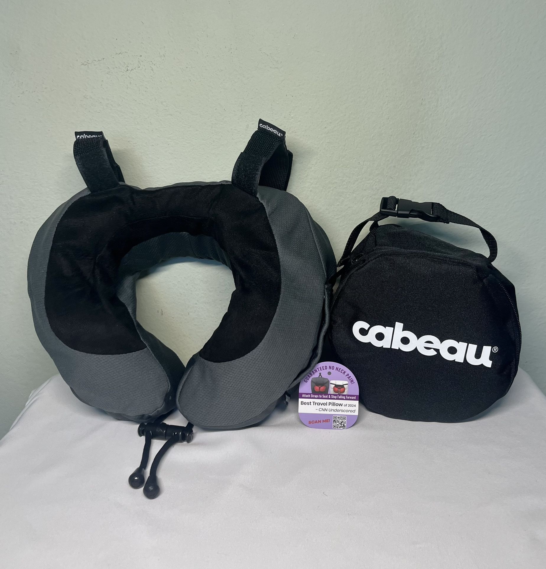 Cabeau Travel Neck Pillow & New Case