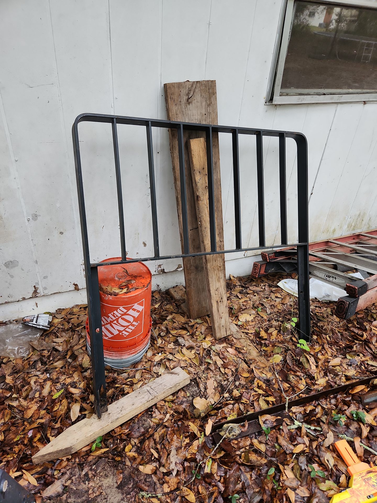 forklift mast