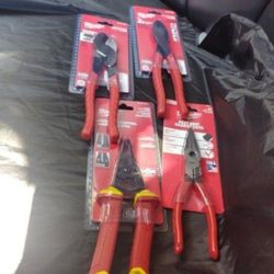 Milwaukee hand tools 