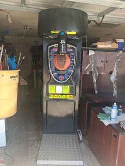 Kalkomat Tournament Punch Strength Arcade Machine