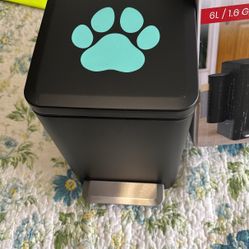 Outdoor Dog Waste Bin Cash Only 