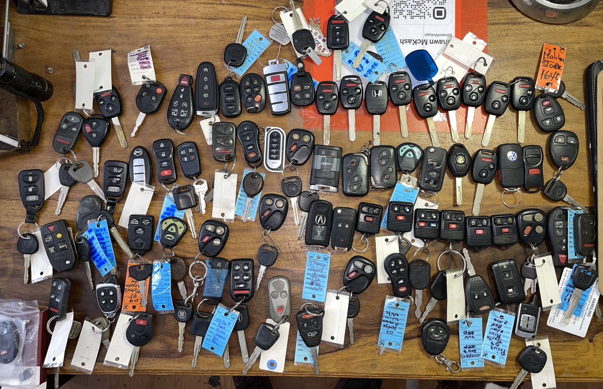 Key fob remotes all makes all models Toyota Honda Ford Mustang F150, Audi BMW, Lexus Volkswagen, VW Nissan Cadillac