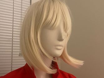elegant Blond Wig / Blond short wig cosplay
