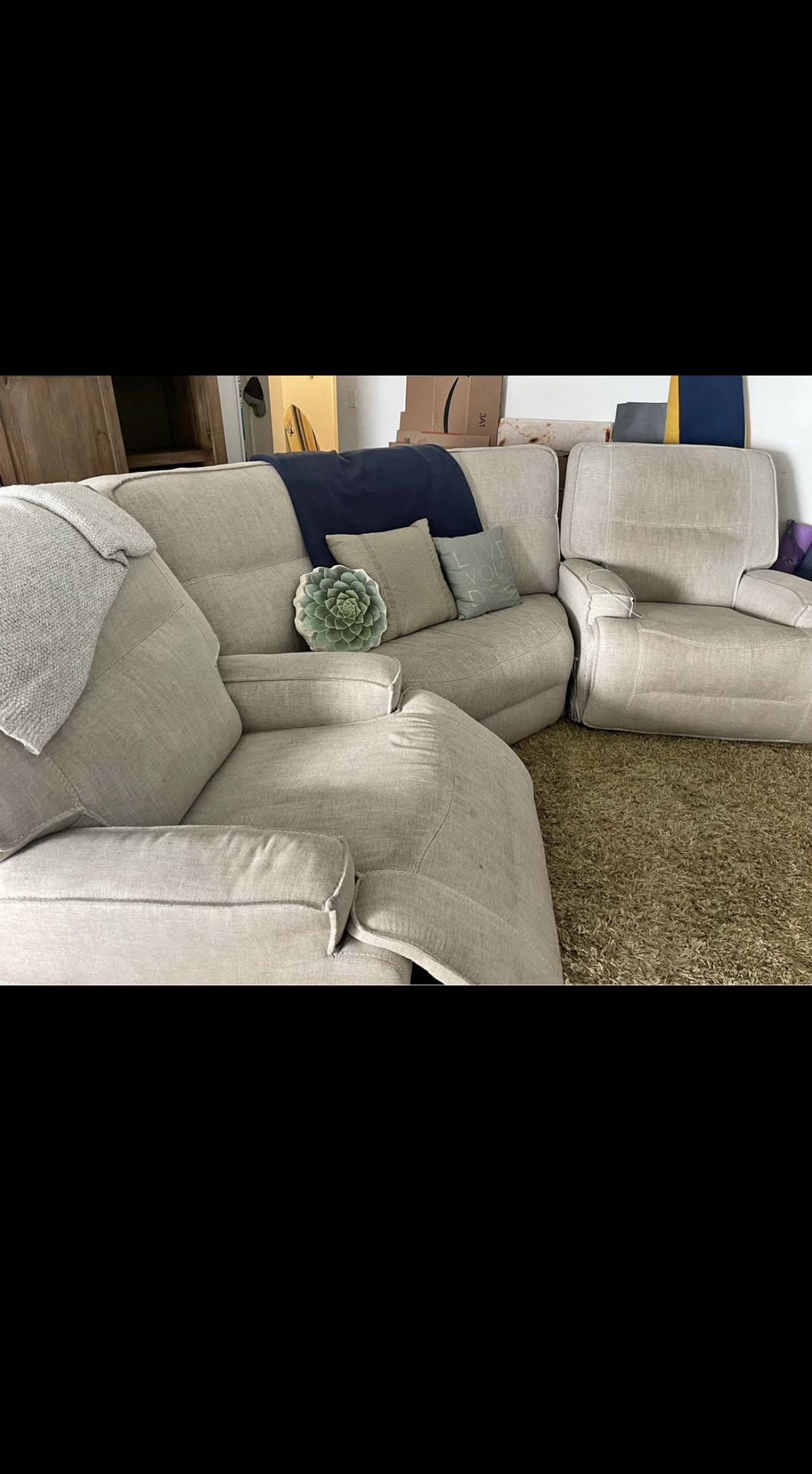 curved sectional couch with power recliners with usb chargers