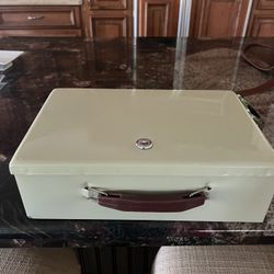 Fire retardant Steel Security Chest With Key Lock