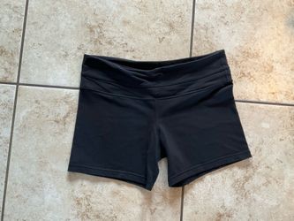 Lululemon Women Short