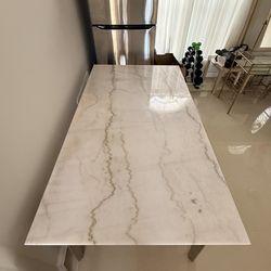 Genuine Marble Dining Table - Haverty’s