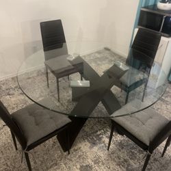 Round Dining Table