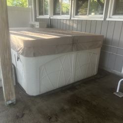 Hot Tub For Sale 