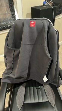 Black Nike Tech Sweater