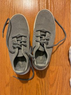 Women’s Sneakers