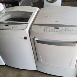LG MEGA CAPACITY 5.8cu FT Top Load Washer And Gas Dryer Set 