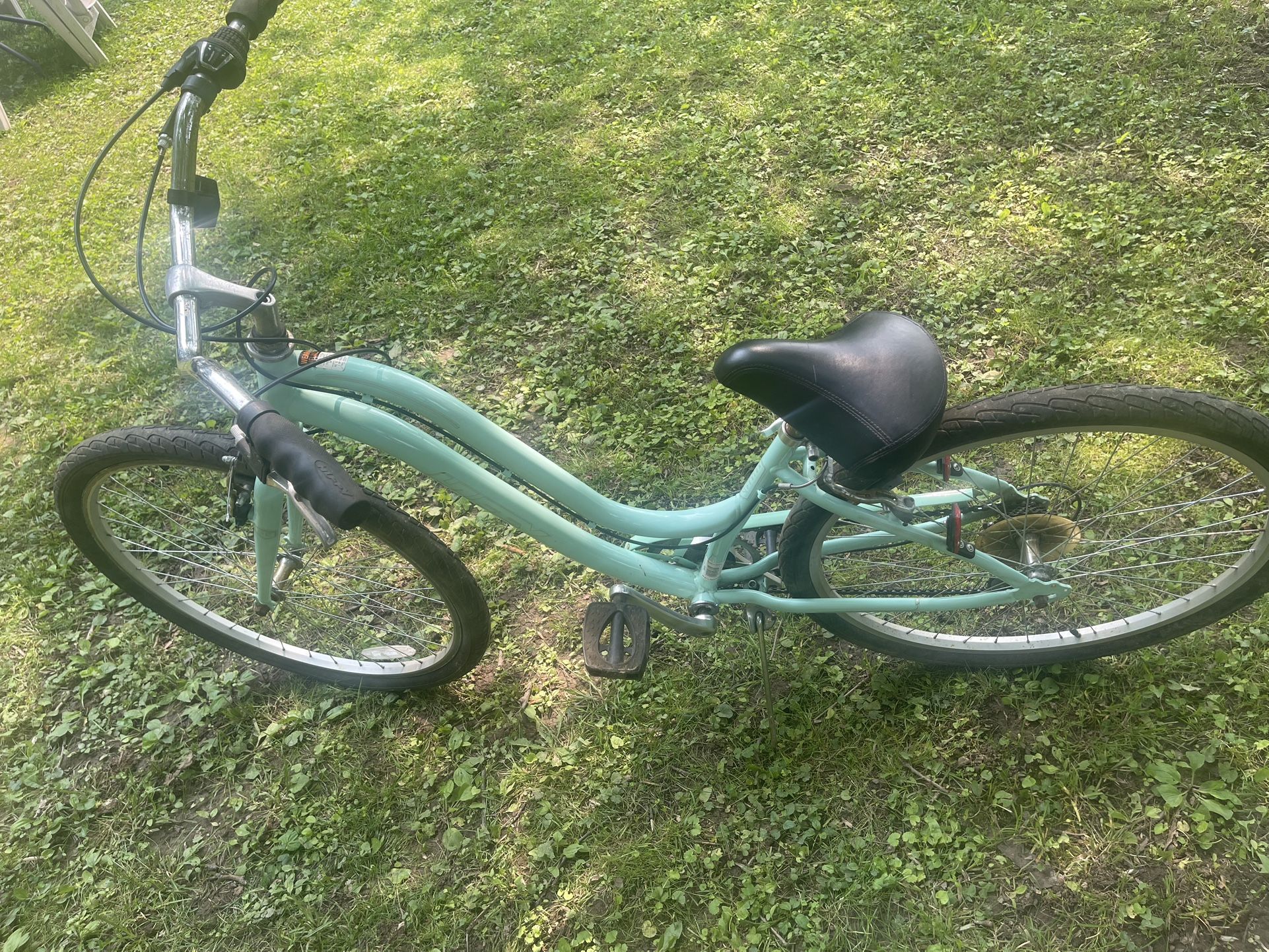 Women's 27.5" Parkside 7-Speed Bike