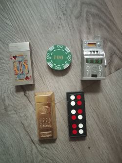 COLLECTION OF VINTAGE CASINO & GAMING-THEMED NOVELTY LIGHTERS
