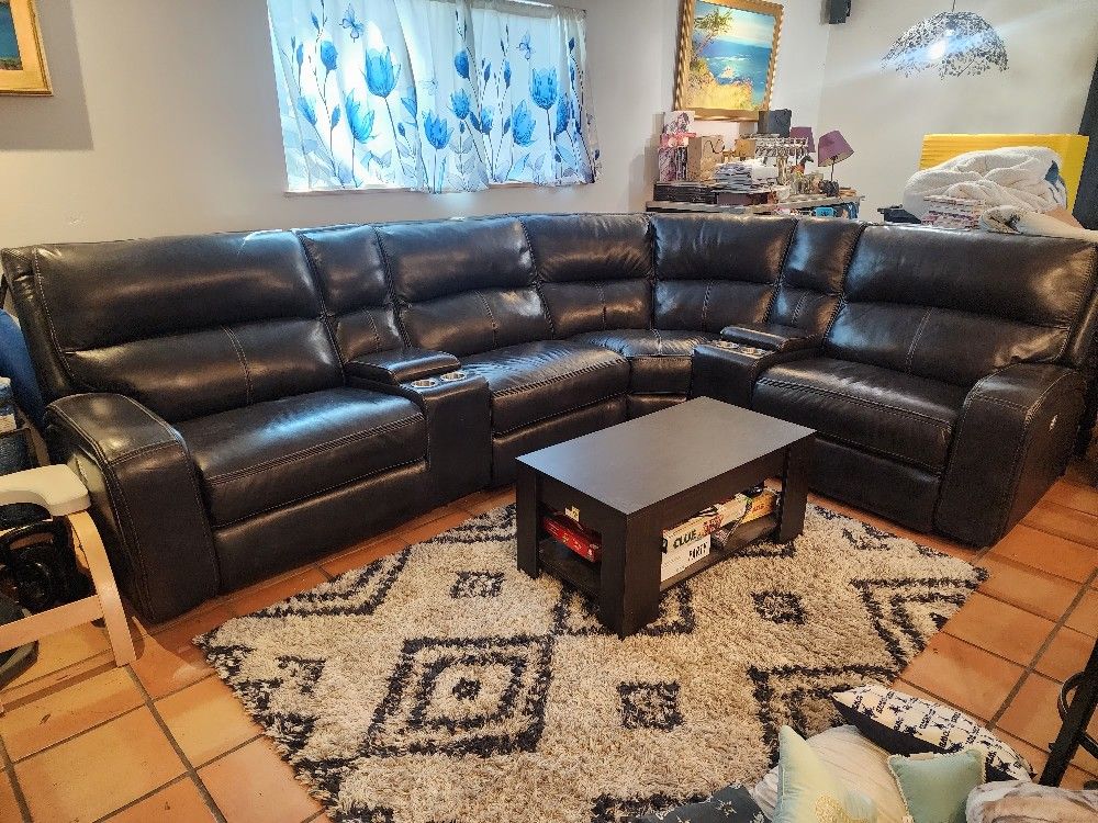 Sectional Sofa