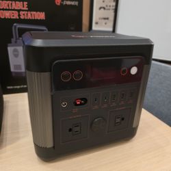 Portable LiFePO4 Battery Backup with 110V AC Outlets Gas Generator Alternative 