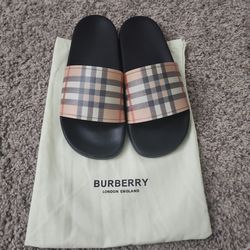Burberry slides