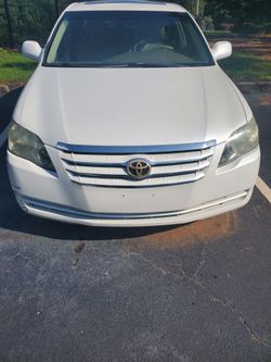 05 toyota avalon