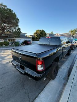 Worksport tonneau cover for ram