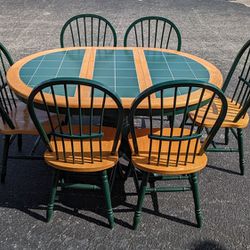 Green Country Style Pedestal Table Set 