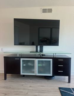Credenza / Console
