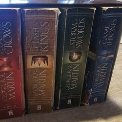 George R.R. Martin  -  A GAME OF THRONES 4 Book Set