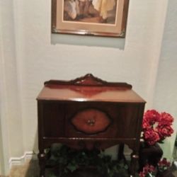 Antique Touch Wooden Wheels Door Opens And Shuts Perfect Very Beautiful $400