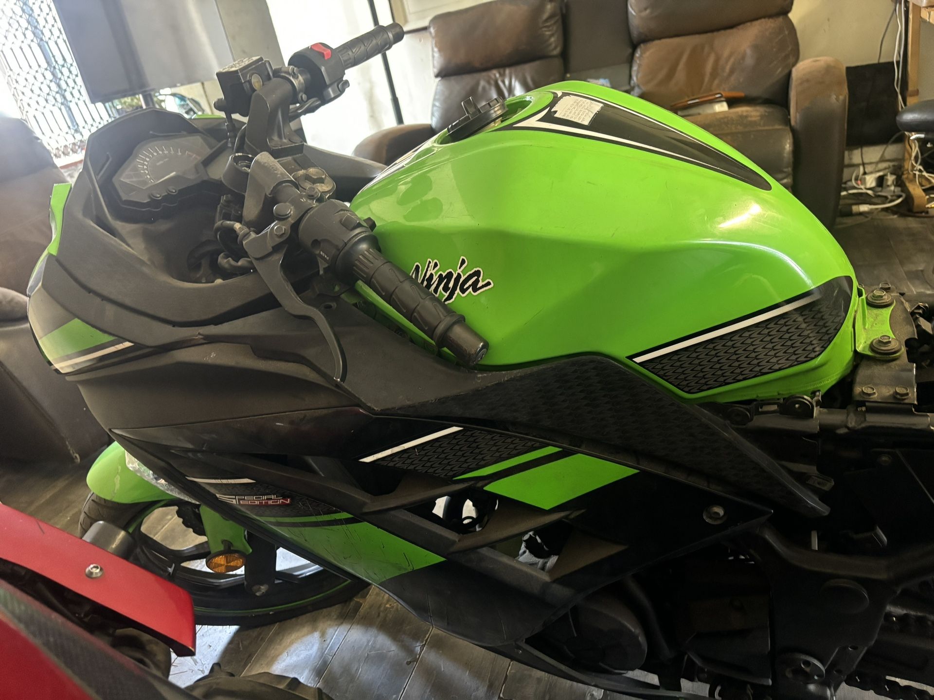 Kawasaki 2012 650