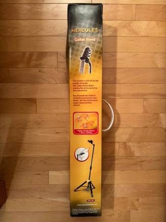 Hercules GS415B AutoGrip System Guitar Stand Music instrument
