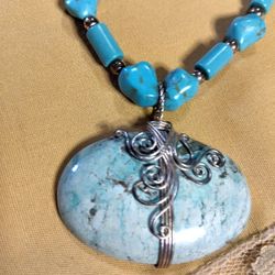 ✔️✔️SOLD✔️✔ TURQUOISE& STERLING: *FIRM  ON PRICE $* (4) MULTI CUTS OF TURQUOISE. BEADING AND LOBSTER CLAW CLASP *.  100% STERLING SILVER. SEE BELOW 👇