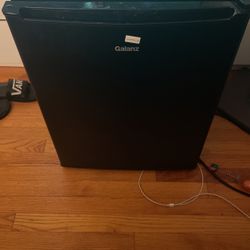 Galanz Mini Fridge