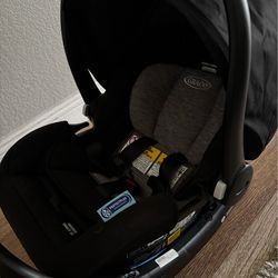 Graco Snugfit Infant Car Seat