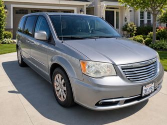 2013 Chrysler Town & Country