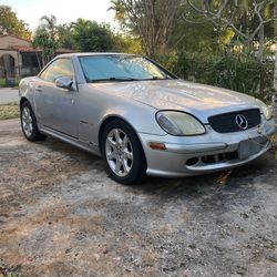 2001 Mercedes-Benz SLK